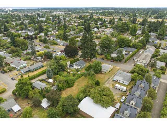 2121 Se 89TH Ave, Portland, OR 97216