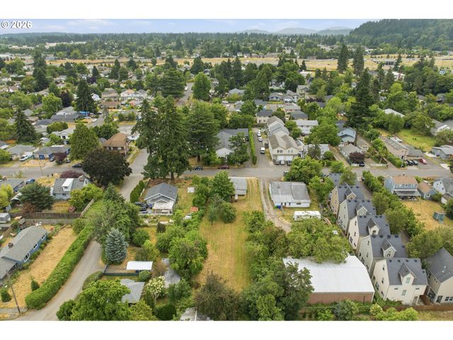 2121 Se 89TH Ave, Portland, OR 97216