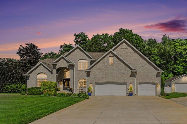 68995 Eagle Cove Court, Ontwa Twp, MI 49112