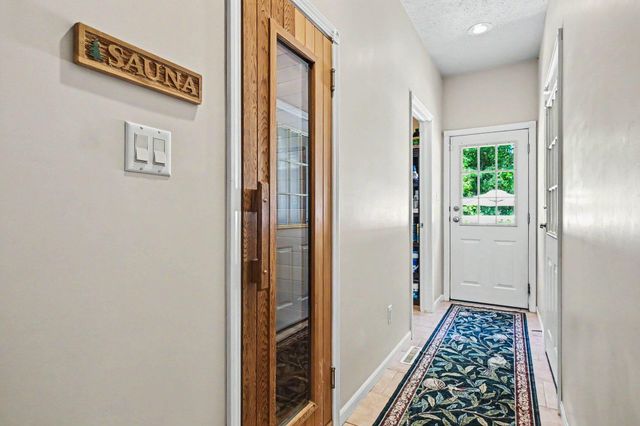 68995 Eagle Cove Court, Ontwa Twp, MI 49112