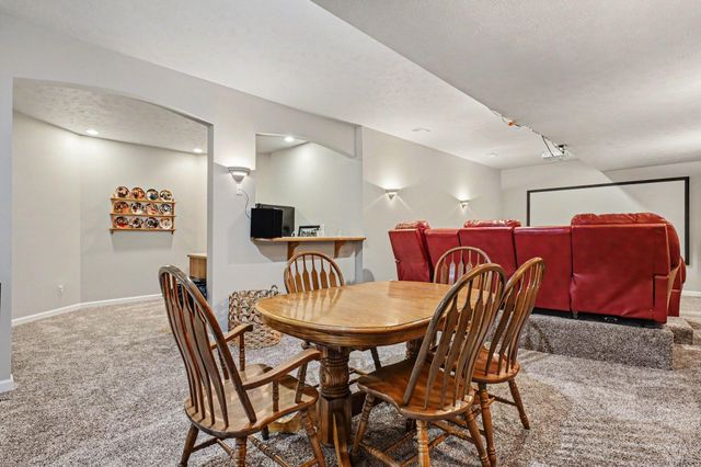68995 Eagle Cove Court, Ontwa Twp, MI 49112