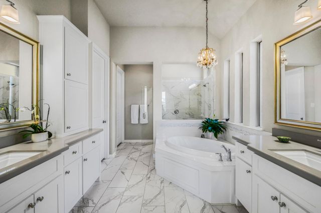 1136 Broadmoor Way, Roanoke, TX 76262