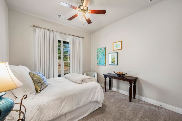 1136 Broadmoor Way, Roanoke, TX 76262