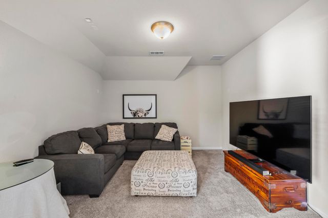 1136 Broadmoor Way, Roanoke, TX 76262