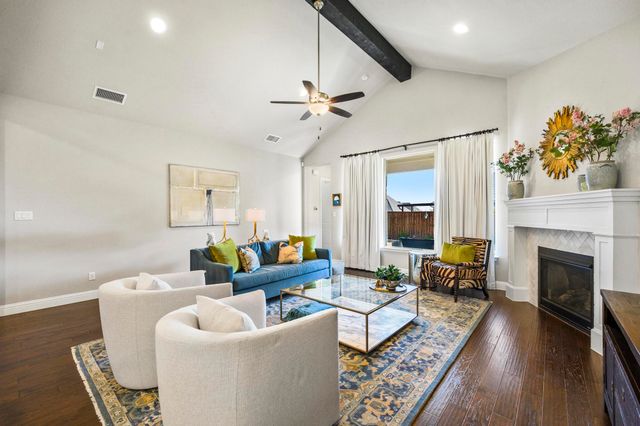 1136 Broadmoor Way, Roanoke, TX 76262