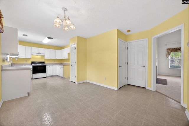 208 Willow Forks Rd, Lexington, SC 29073