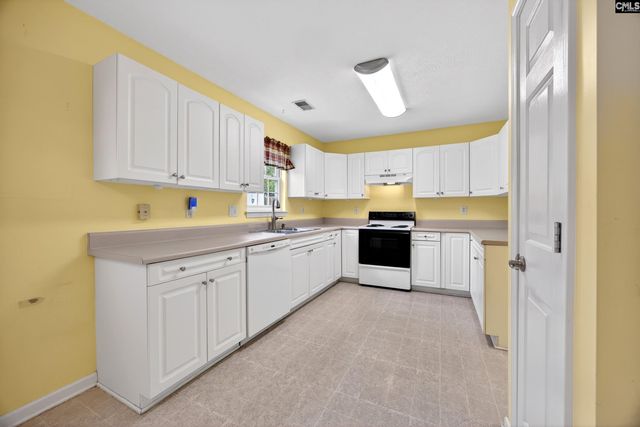 208 Willow Forks Rd, Lexington, SC 29073