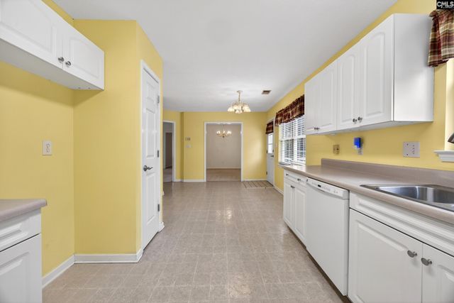 208 Willow Forks Rd, Lexington, SC 29073