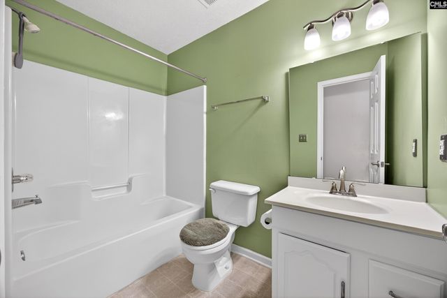 208 Willow Forks Rd, Lexington, SC 29073