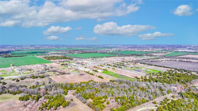 7409 W State Highway 66, Fate, TX 75189