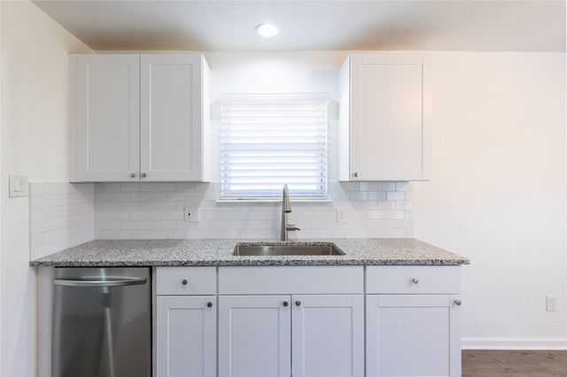 3934 6th Street, Sachse, TX 75048