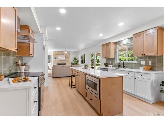 1208 Miramont Dr, Fort Collins, CO 80524