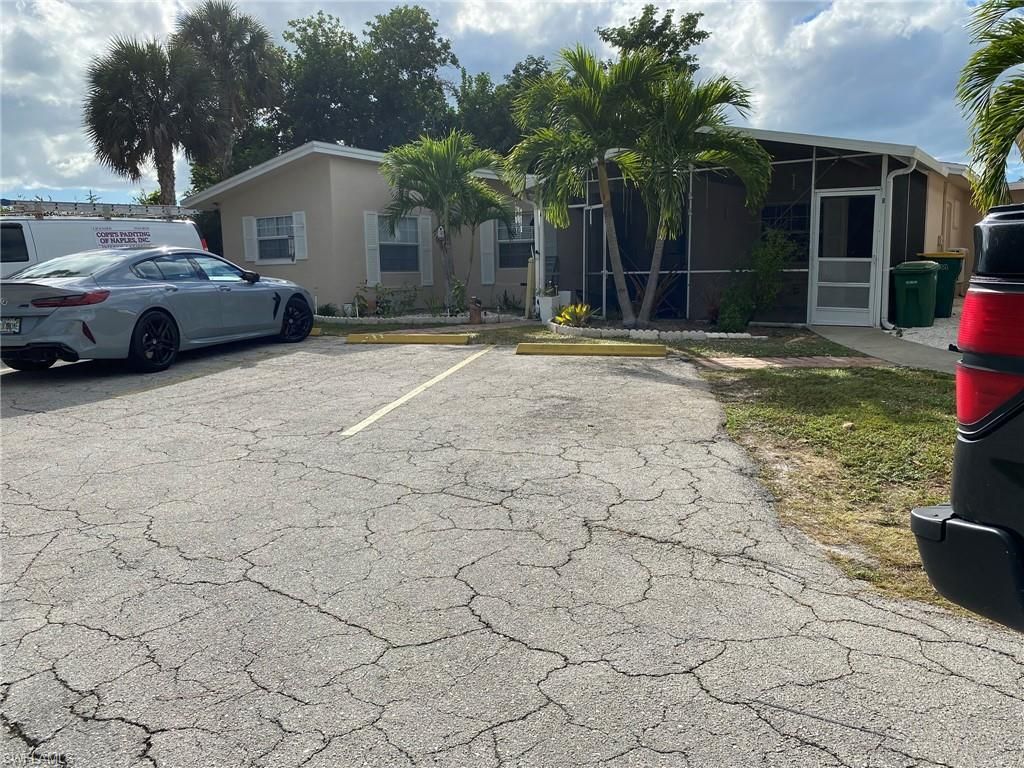 2084 Monroe AVE, NAPLES, FL 34112 — exterior