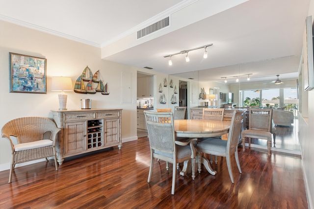 555 SE 6th Avenue 3d, Delray Beach, FL 33483