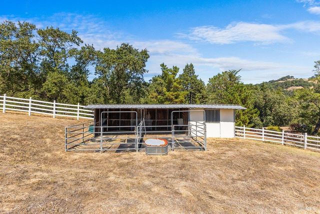 4786 Grove St, Sonoma, CA 95476