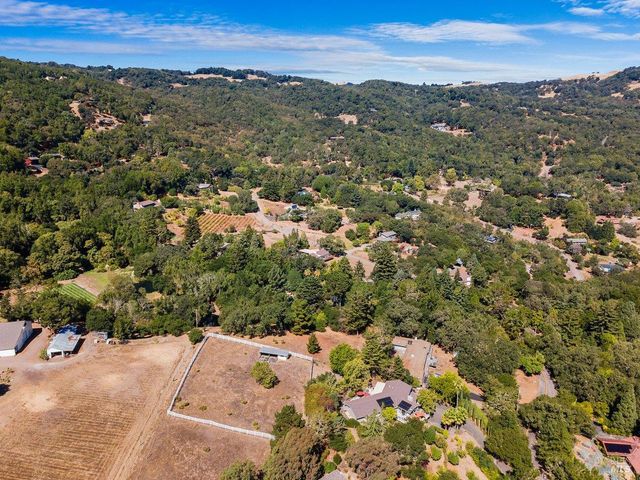 4786 Grove St, Sonoma, CA 95476