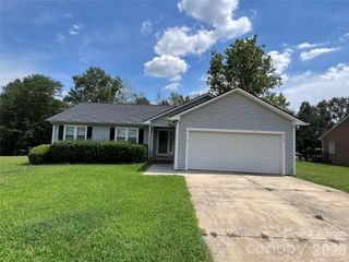 4144 Sim Chick Lane, Maiden, NC 28650