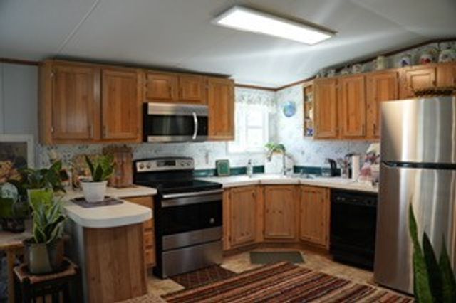 6790 Flat Creek Rd, College Grove, TN 37046