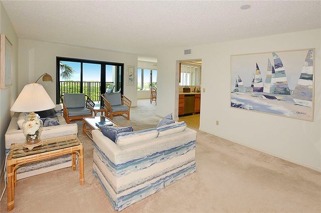 1616 Ocean Drive 305, Vero Beach, FL 32963