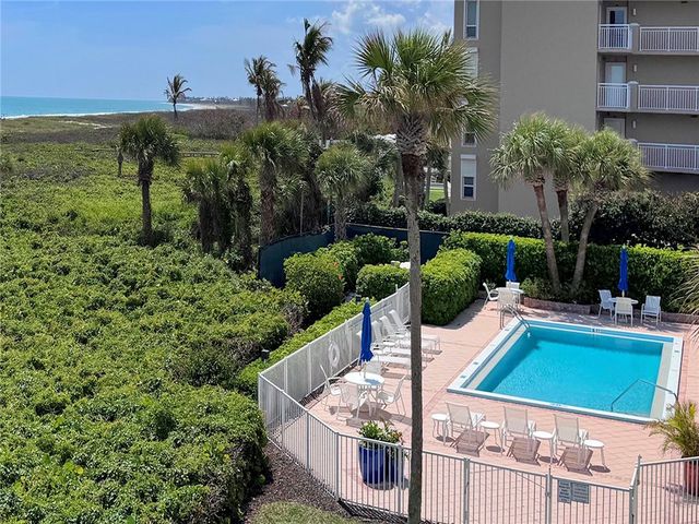 1616 Ocean Drive 305, Vero Beach, FL 32963