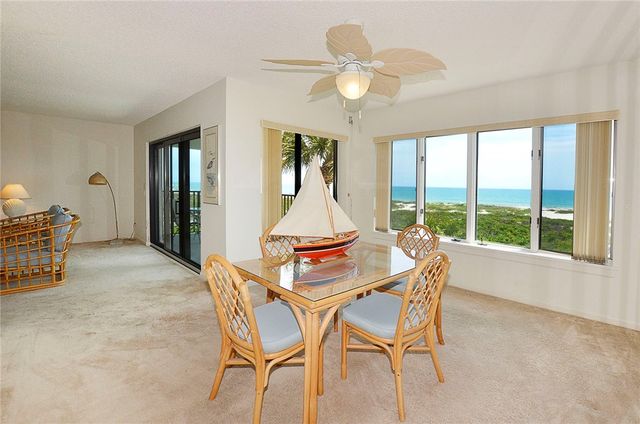 1616 Ocean Drive 305, Vero Beach, FL 32963