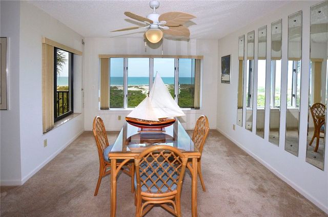 1616 Ocean Drive 305, Vero Beach, FL 32963