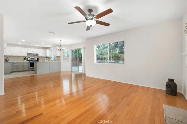 50 Linhaven, Irvine, CA 92602