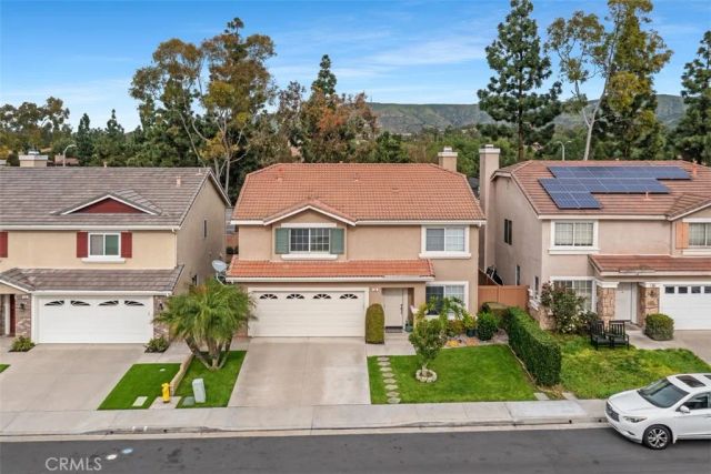 50 Linhaven, Irvine, CA 92602