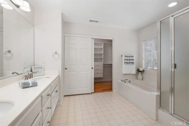 50 Linhaven, Irvine, CA 92602