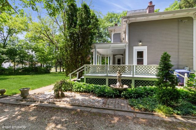 100 E Miller Avenue, Hinckley, IL 60520