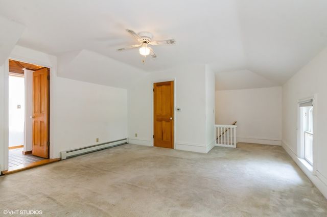 100 E Miller Avenue, Hinckley, IL 60520