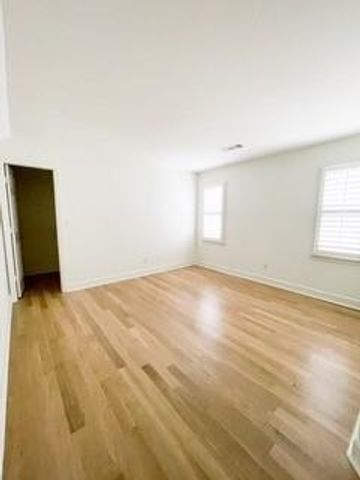 370 Royal Birkdale ct, Johns Creek, GA 30097