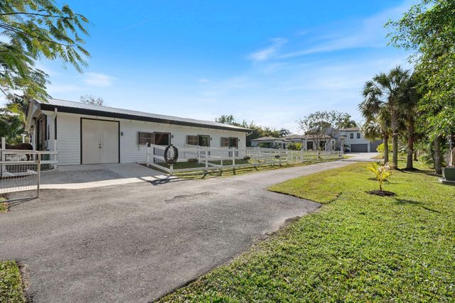 13500 Stirling Road, Southwest Ranches, FL 33330