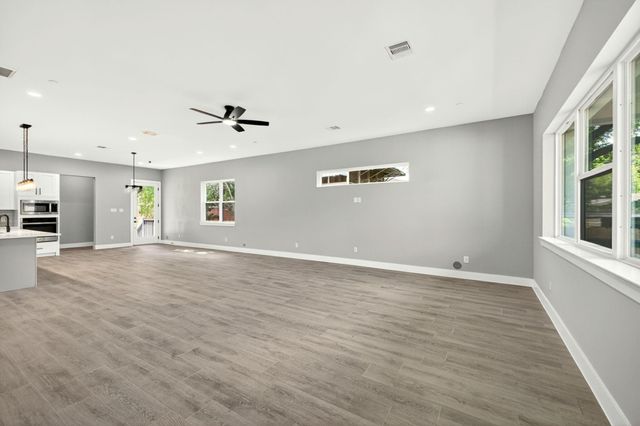 4517 Larch Lane, Bellaire, TX 77401