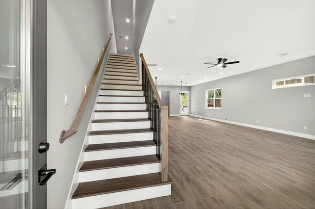 4517 Larch Lane, Bellaire, TX 77401
