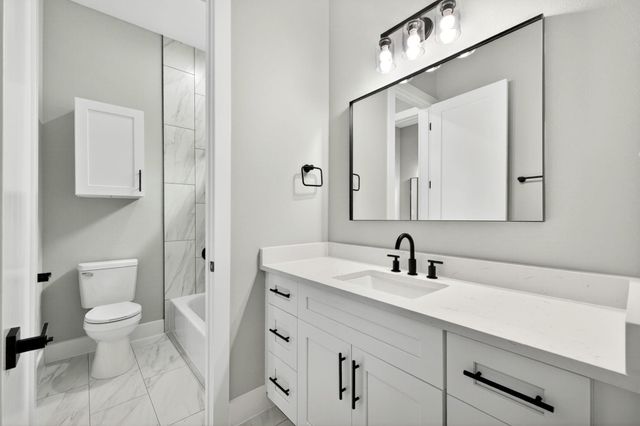 4517 Larch Lane, Bellaire, TX 77401