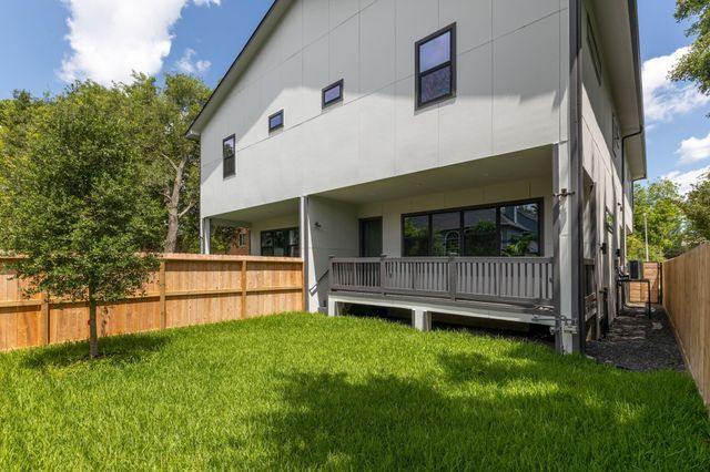 4517 Larch Lane, Bellaire, TX 77401