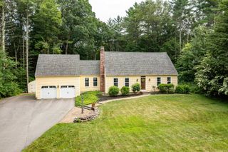 7 Kady Lane, Kensington, NH 03833
