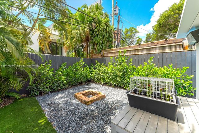 1826 Fairhaven Place, Miami, FL 33133