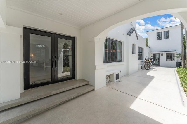1826 Fairhaven Place, Miami, FL 33133