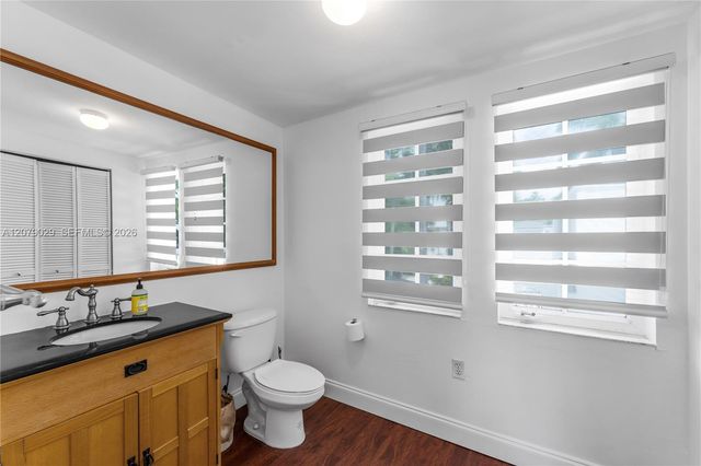 1826 Fairhaven Place, Miami, FL 33133