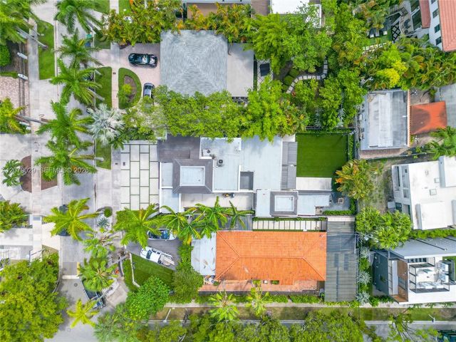 1826 Fairhaven Place, Miami, FL 33133