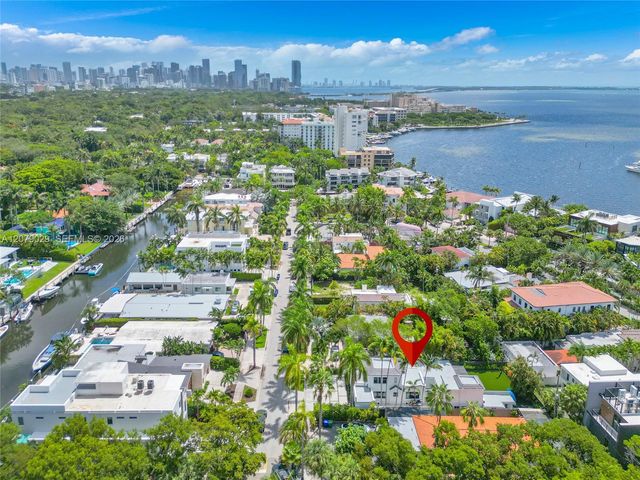 1826 Fairhaven Place, Miami, FL 33133