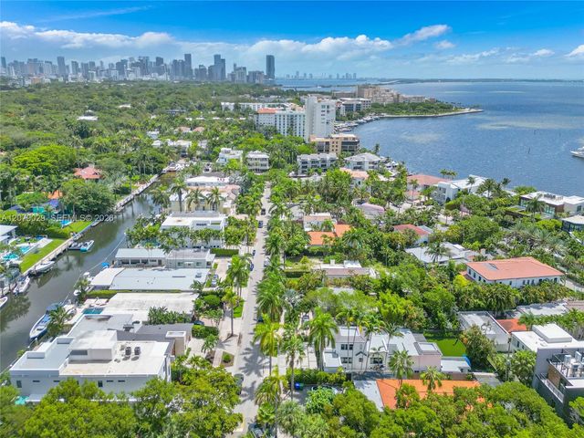 1826 Fairhaven Place, Miami, FL 33133