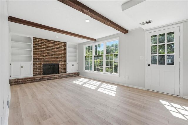 10200 Nall Avenue, Overland Park, KS 66207