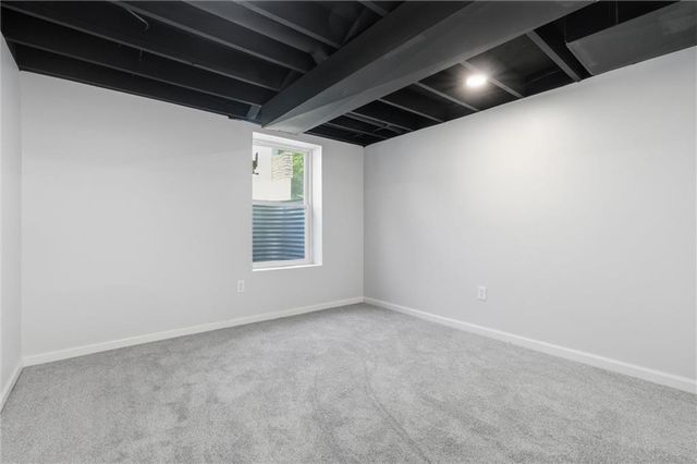 10200 Nall Avenue, Overland Park, KS 66207