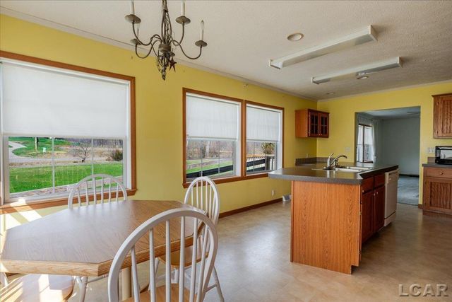 4291 Waldron Rd. Road, North Adams, MI 49262