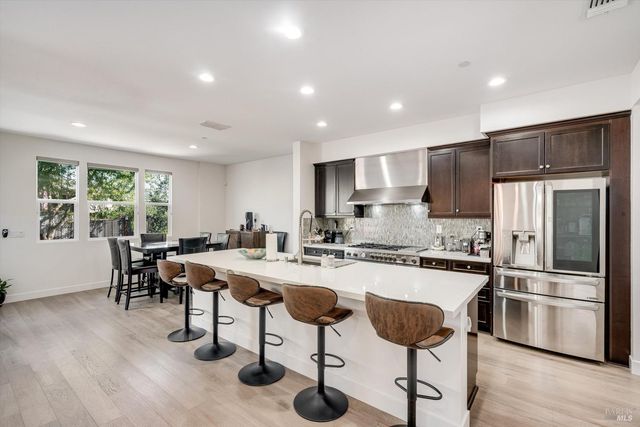 2521 Barley Ln, Santa Rosa, CA 95403