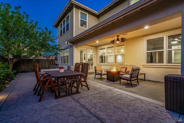 2521 Barley Ln, Santa Rosa, CA 95403