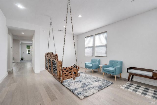 2521 Barley Ln, Santa Rosa, CA 95403